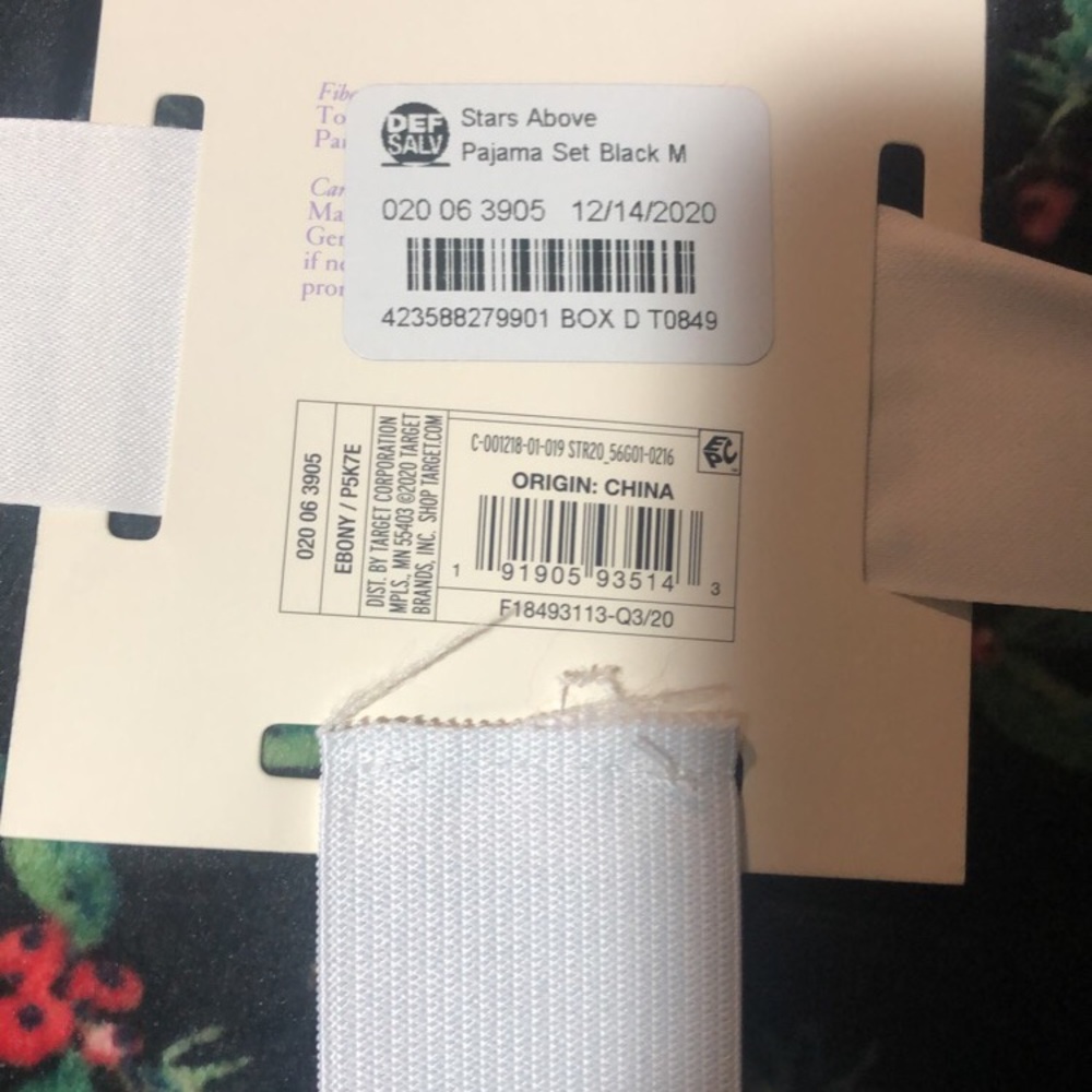 Above the stars women’s PJ set size M